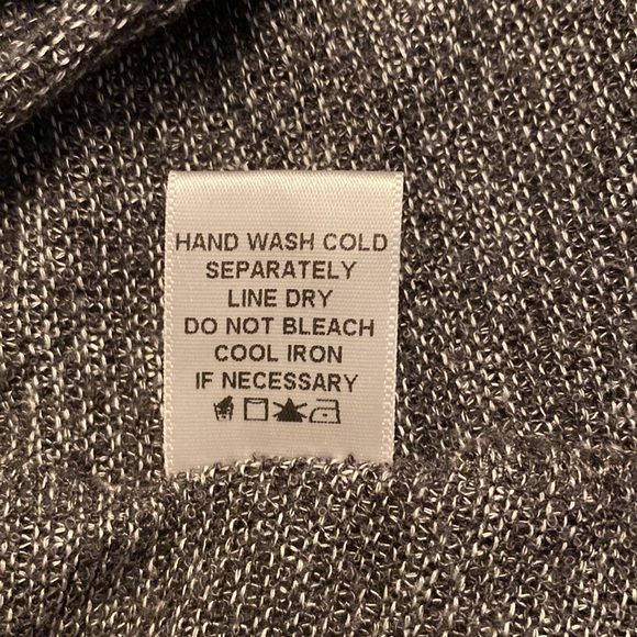 Pleione Blouse - Picture 6 of 6